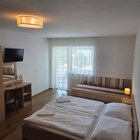 Adam Apartmanhaz Siofok Exterior photo